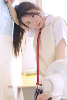 女生一次可以吃多少精华液